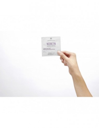 NEORETIN DISCROM CONTROL PEELING DESPIGMENTANTE...